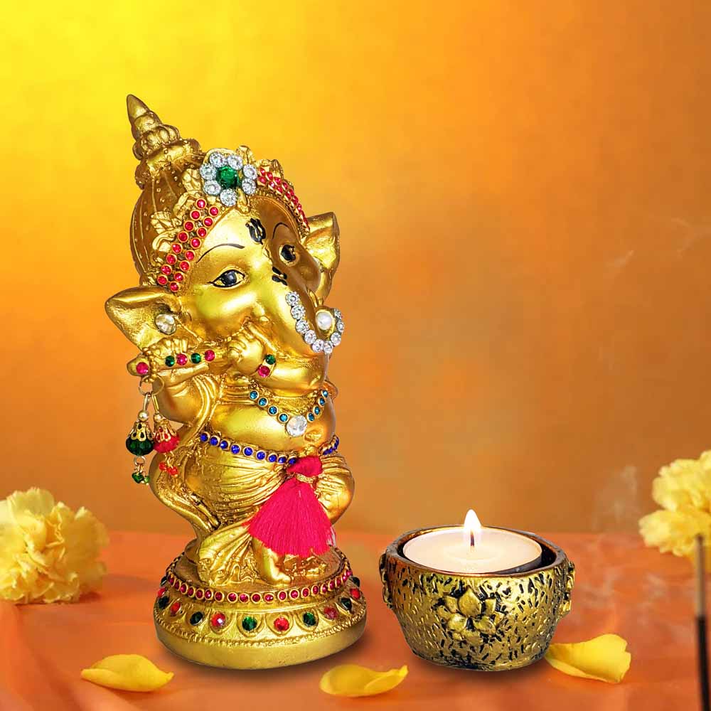 Lord Ganesha idol playing flute